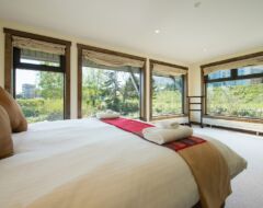5 Bedroom Chalet