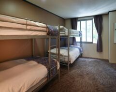Quad Room