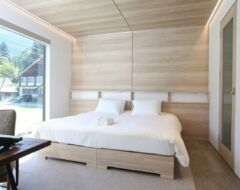 3-bedroom 2.5-bathroom Chalet