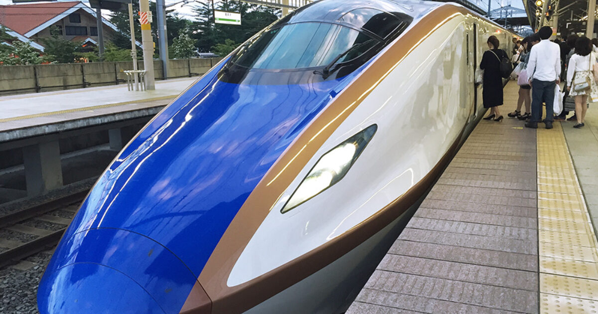 Train Travel to Hakuba Valley Ski