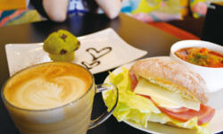 Lion Cafe & Bar