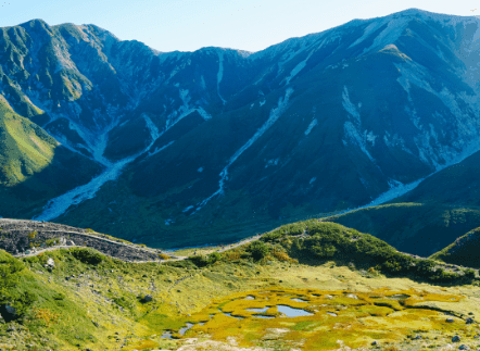 「四季折々の魅力にあふれる雄大な立山連峰と、 絶景が広がる立山黒部アルペンルート 」 画像3