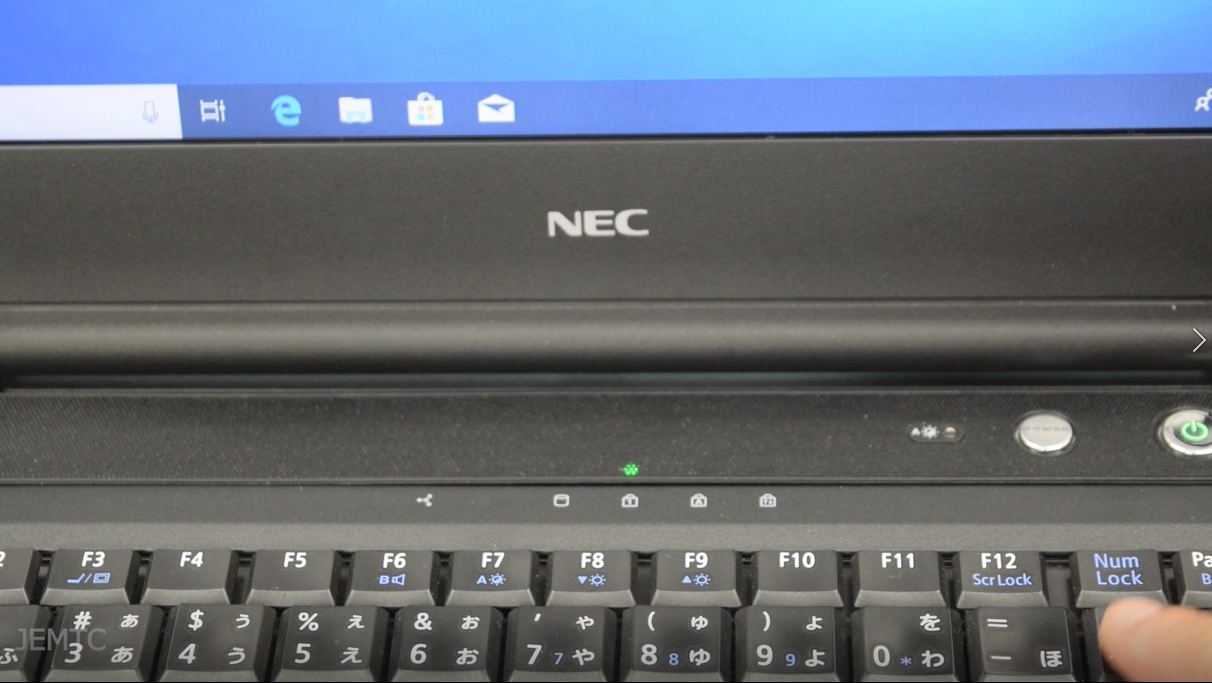 「F８」を押してから「F５」を押します