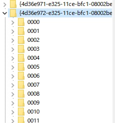 レジストリエディターが開いたら、キー「HKEY_LOCAL_MACHINE\SYSTEM\CurrentControlSet\Control\Class\{4d36e972-e325-11ce-bfc1-08002be10318}」を開く
