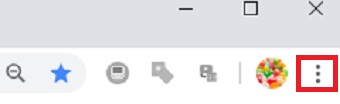 Chromeを開き、右上にある点が3つ並んでいる部分をタップ