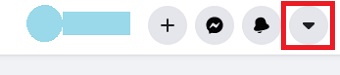 Facebookを開き右上の「▼」をクリック