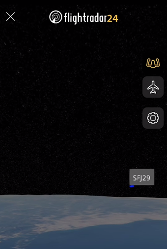 ハンドルアイコンをタップしてコックピット画面に切り替え