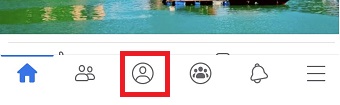 Facebookアプリのプロフィールのアイコンをタップ