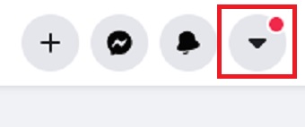 ブラウザ版Facebookを開き右上の「▼」をタップ