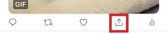 ツイートの共有ボタンをタップ