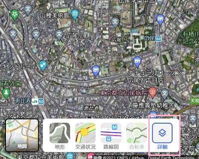 レイヤーボタンの右側のメニューから「詳細」ボタンをクリック