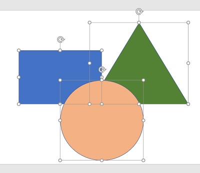 「Ctrlキー+Aキー」で図形をすべて選択し「Ctrlキー+Cキー」を押す