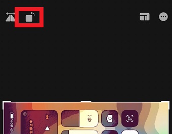 回転のマークをタップ
