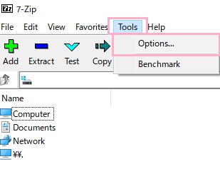 「Tools」→「Options」の順にクリック