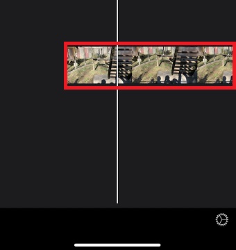 画面に表示された動画をタップ