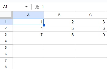 塗りつぶしたいセルにカーソルを合わせる