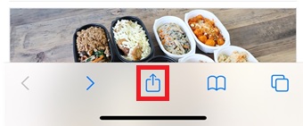 共有ボタンをタップ