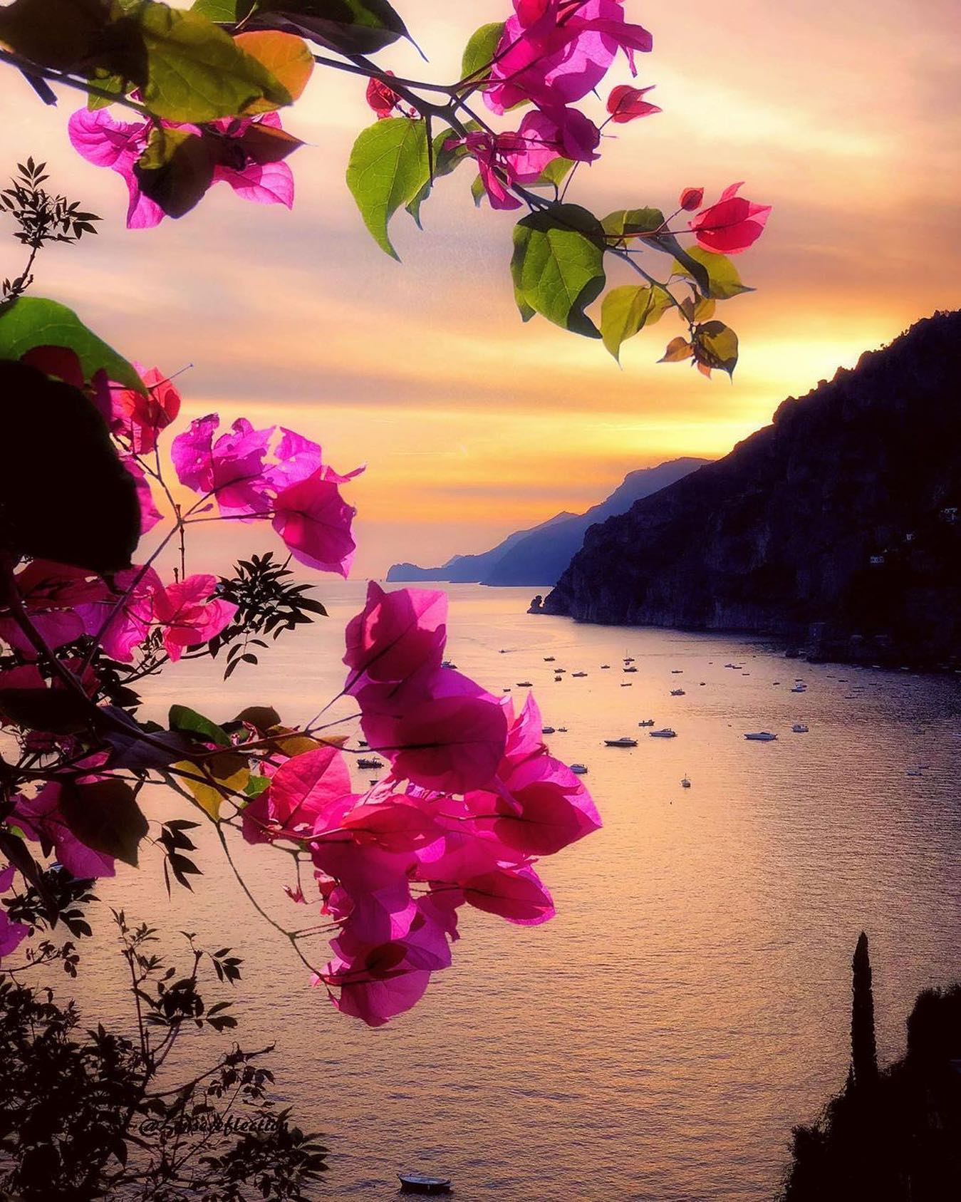 口コミ投稿：Who would you explore Italy with?⁣👉 Follow @explore for more! 👈⁣⁣⁣👉 Follow @exp…
