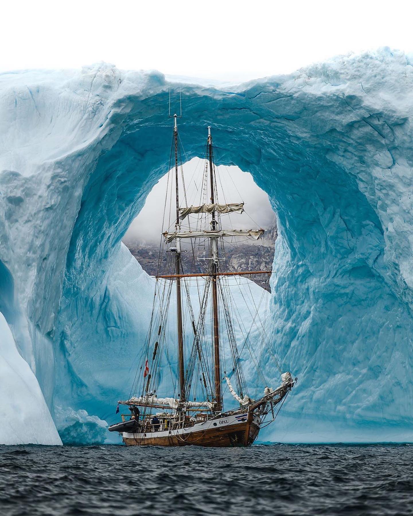 口コミ投稿：Who would you explore Greenland with?⁣👉 Follow @explore for more! 👈⁣⁣⁣👉 Follow …