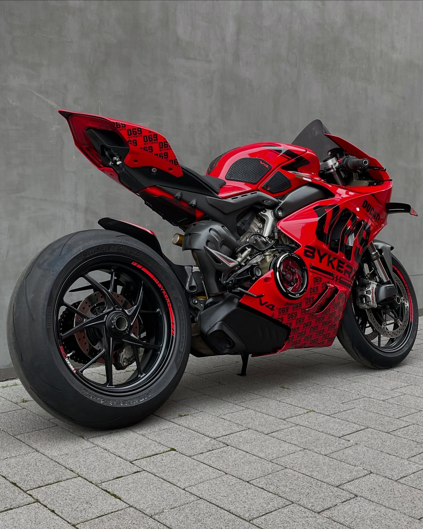 口コミ投稿：Savage ❤️@069bykerz #ducati #ducatipanigalev4 #panigale #panigalev4 #panigalers