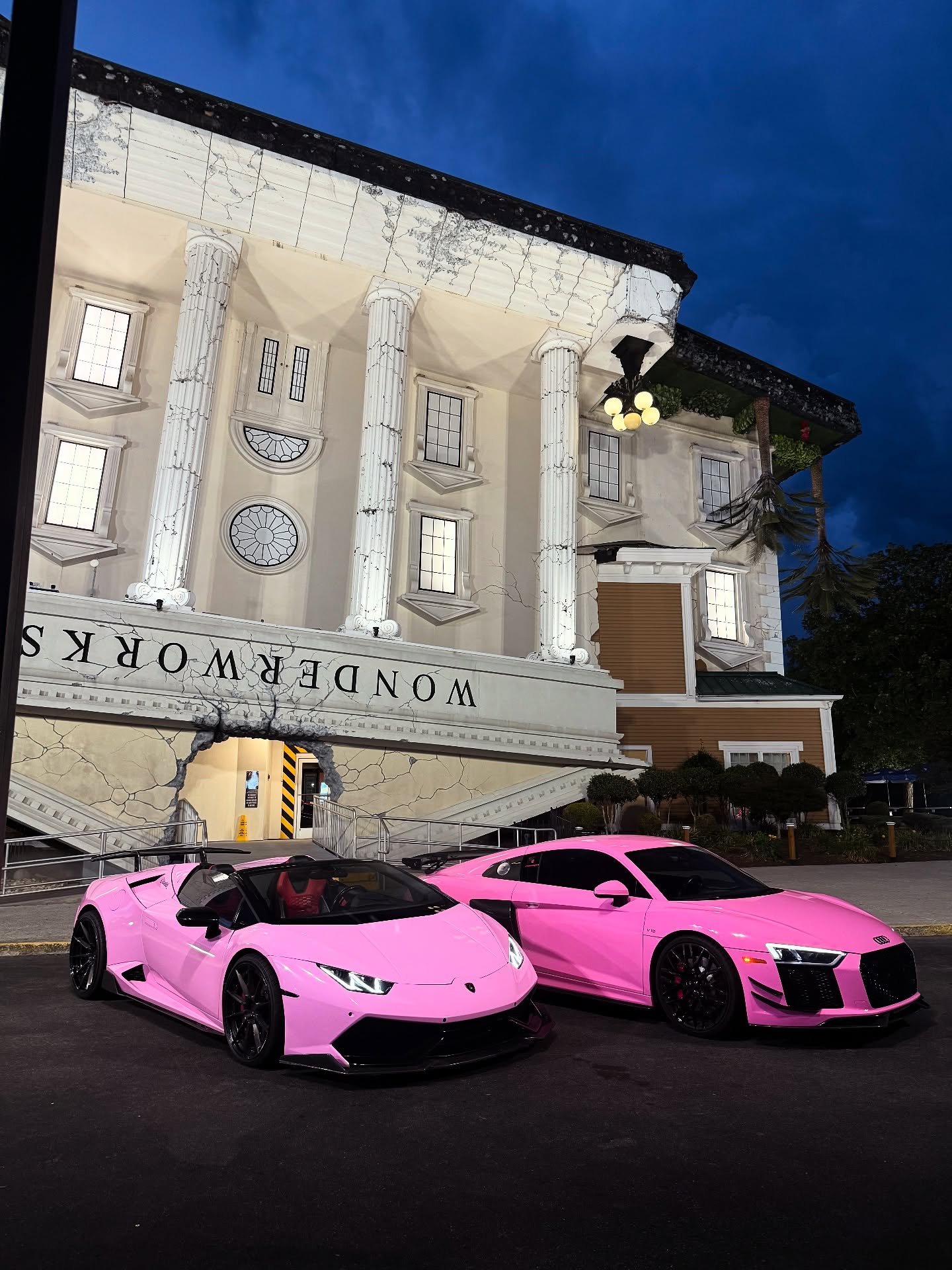 口コミ投稿：🩷Beautiful machines….........#lamborghini #ibatici #foryoupage #exoticcars #hur…
