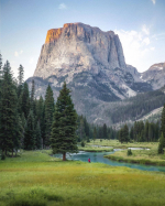 Would you go here?⁣👉 Follow @explore for more! 👈⁣⁣⁣👉 Follow @explore for more! 👈⁣⁣⁣⁣Wyoming is a…のInstagram画像