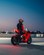 Night shoot with @byjoshuamaw and his Ducati! •#ducati #ducatipanigalev4 #sportbike #ducatiperth …のInstagram画像