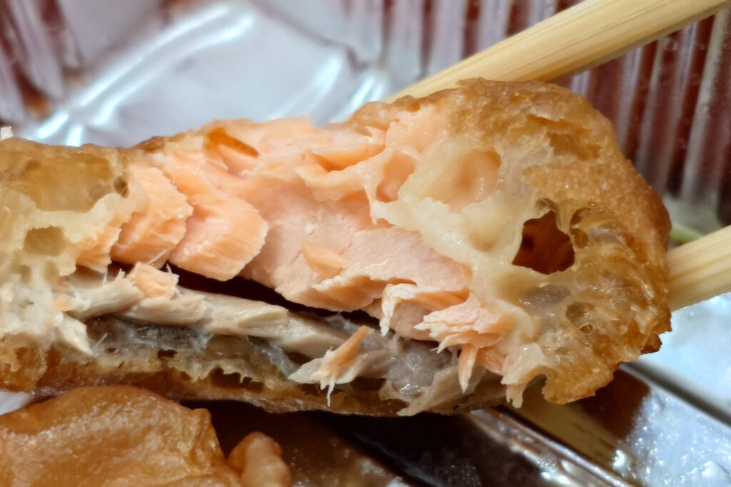 ニュー狸の狸定食(黒いやきめし変更)|トンカツとサーモンフライの定番ランチ・高山不動産 繁忙期給食