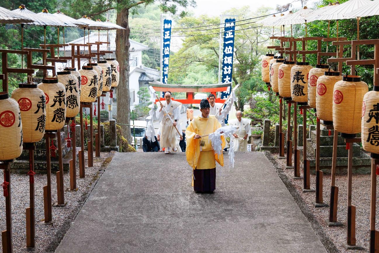 諏訪神社の例大祭＿01.jpeg