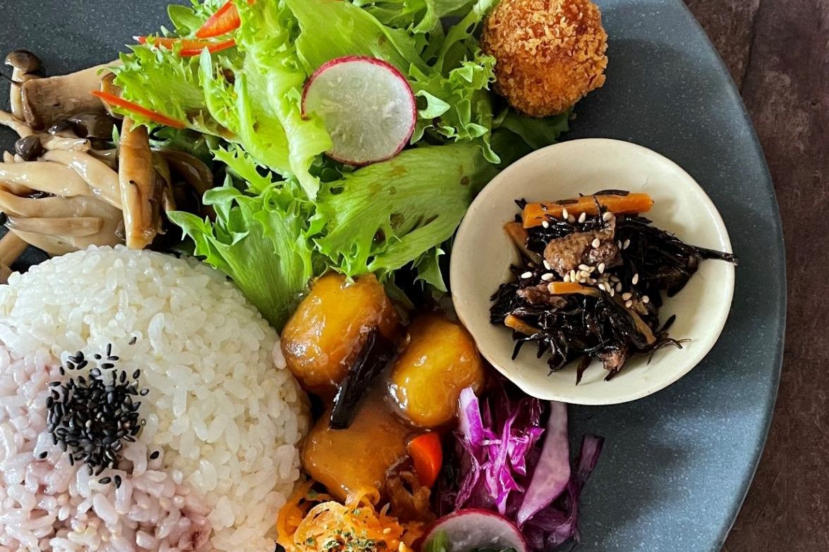 09：ランチ.jpg