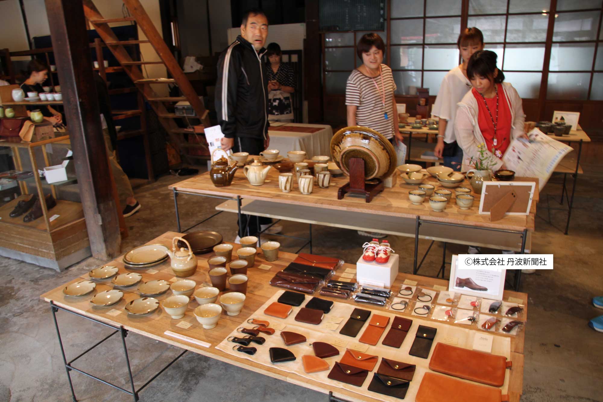妻入商家クラフトAndアート丹波篠山「いらかiraka」ー丹波篠山