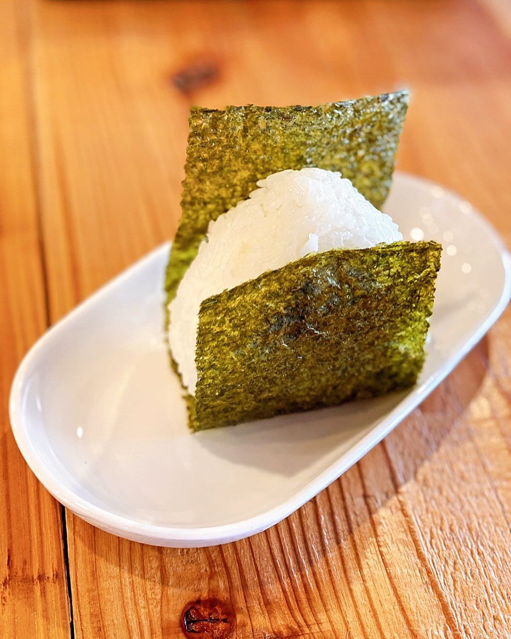 hatibee_onigiri.jpg
