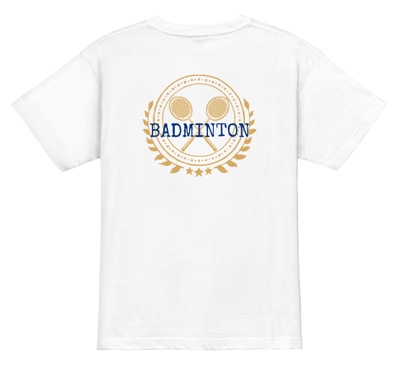 Tシャツの中心に堂々とバドミントンのエンブレムを!