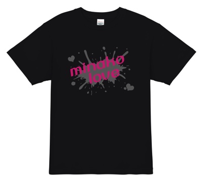 シャイなんて関係ない。推しTシャツでアイドルに想いを伝える!