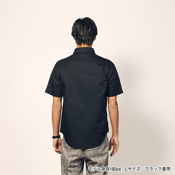 モデル身長182㎝/Lサイズ/ブラック 着用/背面シルエット