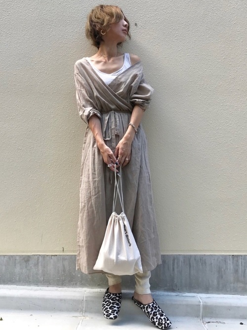 ショートヘアに似合う服装は 年代別 季節別のおすすめコーデ18選 パート 2