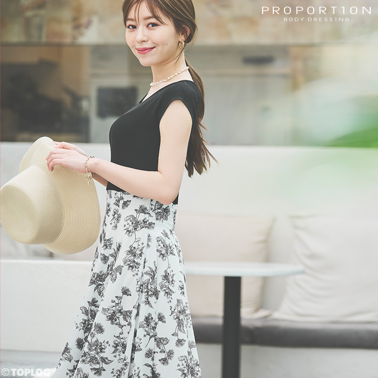 オーナメント薔薇柄ベアワンピ♡♡ PROPORTION×石崎日梨「花柄」「ホワイト」「ワンピ」で楽しむ