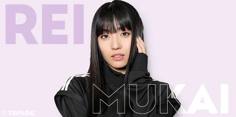 向井怜衣っぽさは“赤リップ×ぱっつん前髪”♡ <br>「実は一番緊張しました」と語るランウェイの裏側を語る