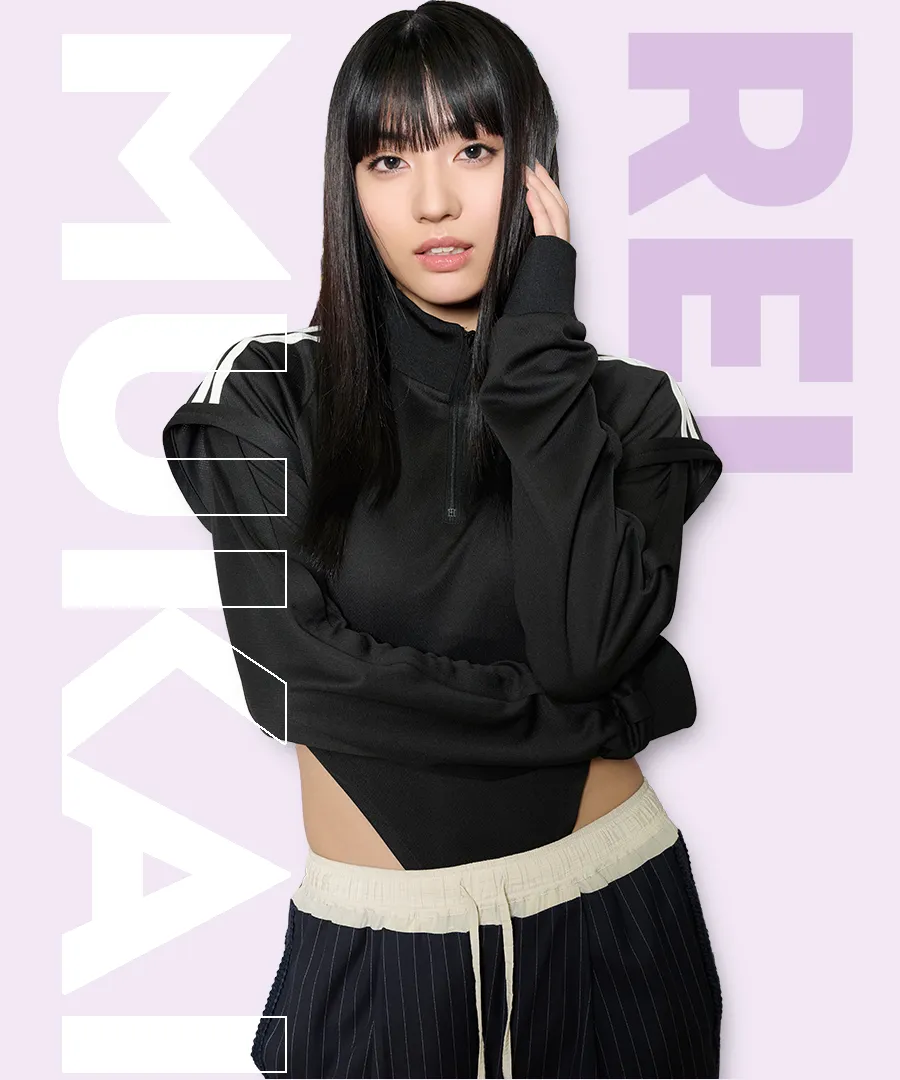 向井怜衣っぽさは“赤リップ×ぱっつん前髪”♡ <br>「実は一番緊張しました」と語るランウェイの裏側を語る