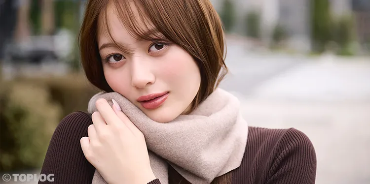 加藤栞が纏う、PROPORTIONの“秋エレガンス”