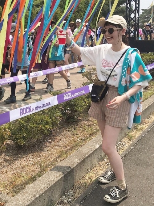 ロッキンの服装を徹底解説 基本情報からレディースコーデまでご紹介