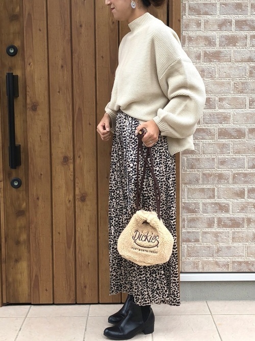 マニッシュシューズでレディなコーデに おじ靴をキュートに履きこなそう