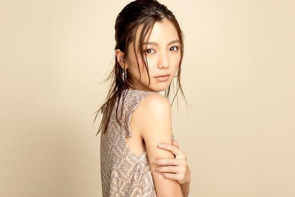 真野恵里菜さんの私服がおしゃれ Sサイズモデルのコーデ9選