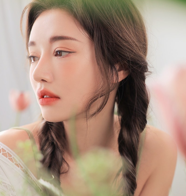 下膨れさんにおすすめのチークとは 仕上げ方のコツややり方を解説