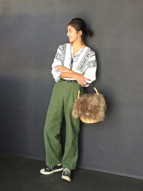 ボヘミアンファッションの特徴は アイテム選びとコーデ作りのコツ