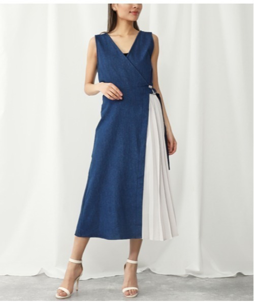 デニムワンピースはノースリーブが便利 コーデの幅を広げる着こなし