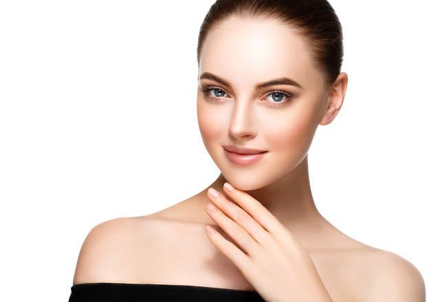 アイプチメイクのやり方は 順番や二重メイクをご紹介