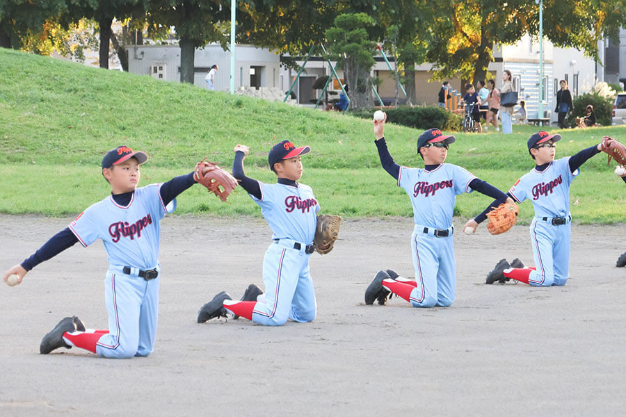 【少年野球ダイジェスト】“肩慣らし”廃止と100種超のキャッチボール!強豪が実践する独自メニューとは(’25 10/8)