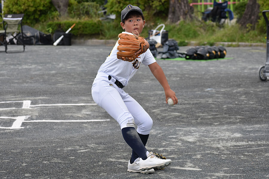 【少年野球ダイジェスト】キャッチボールの質を高める秘訣と、退屈させない「遊び」の指導法(’25 10/25)