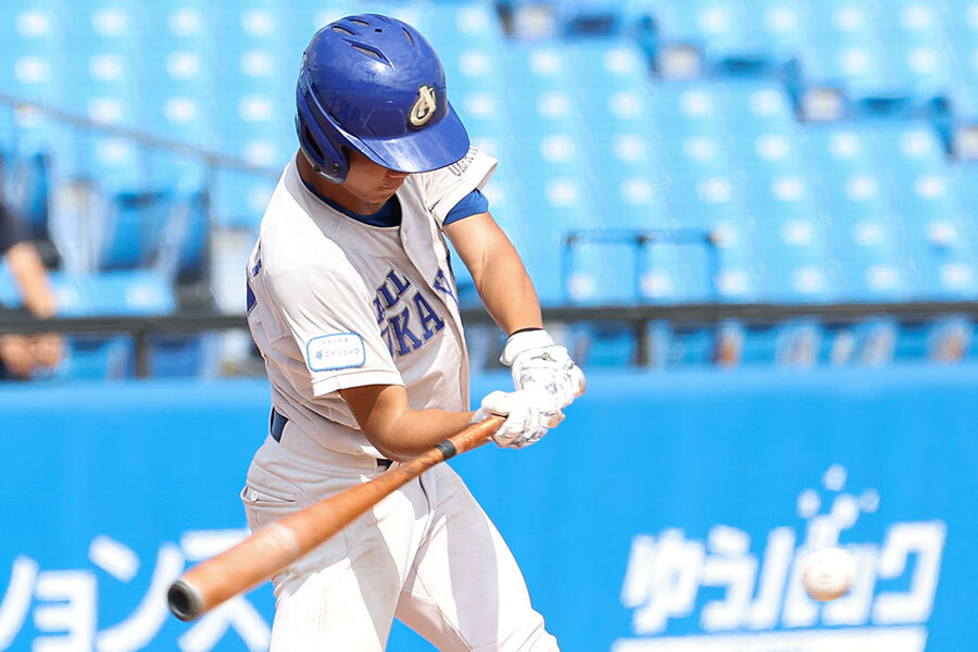 【少年野球ダイジェスト】バットに振り回されろ! 全国優勝監督が授ける「遠心力」習得ドリル(’26 1/6)